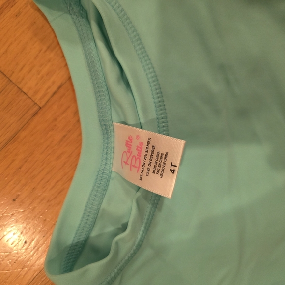 Ruffle Butts Rashguard - Picture 2 of 2